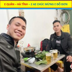Uống bia chúc mừng em Quân đỗ đơn hàng